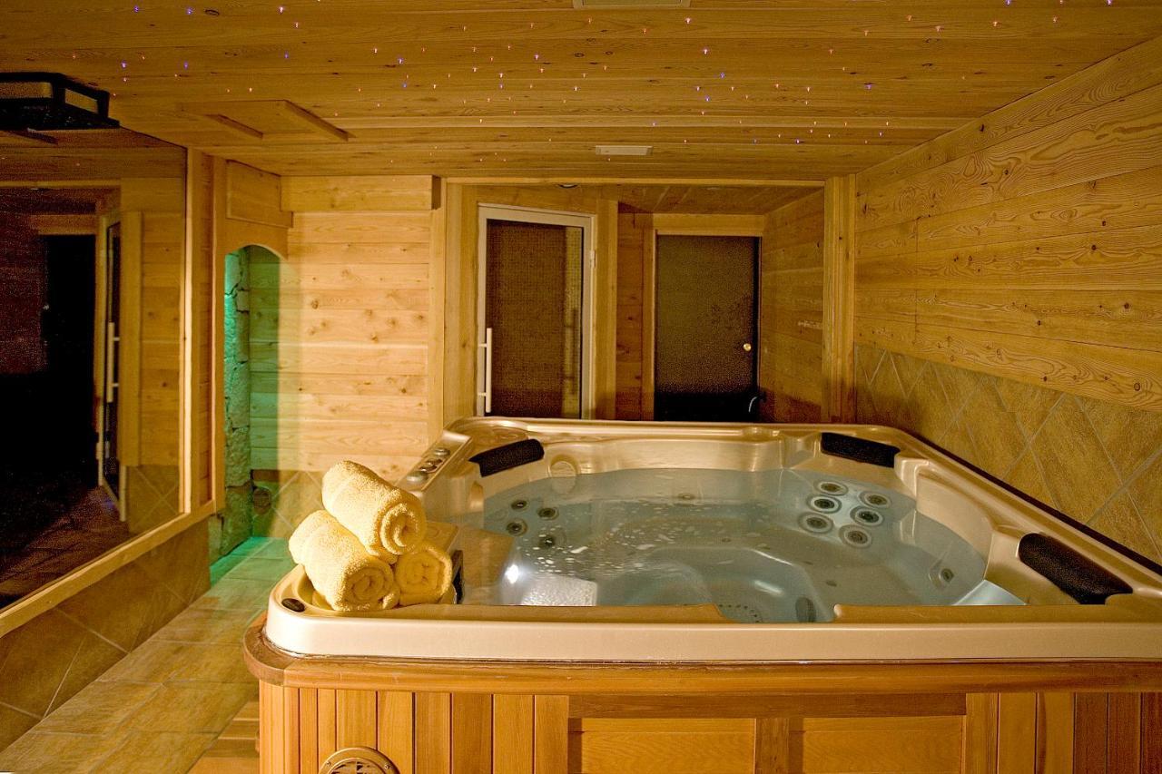 Village Vacances Passion Les 4 Saisons Resort & Spa Saint-Chaffrey Exterior photo